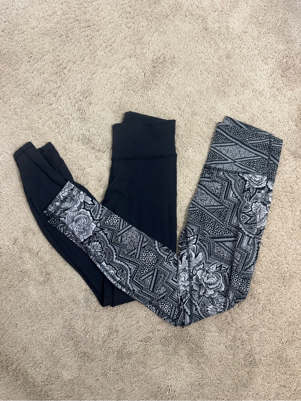 Lululemon lot of Size 6 High Rise Wunder Under leggings